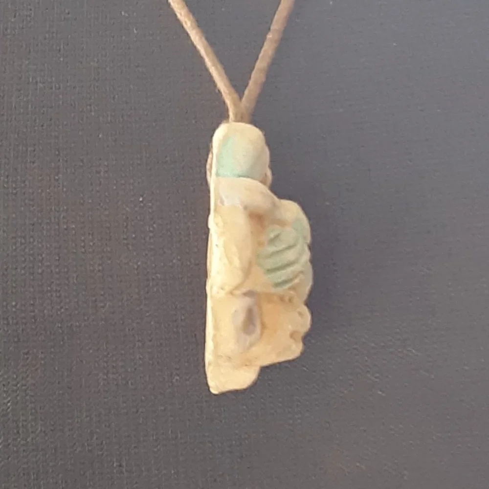 Pottery Aztec Head Bust Necklace Vintage Handcrafted Leather Knotted Cord - Picture 8 of 9